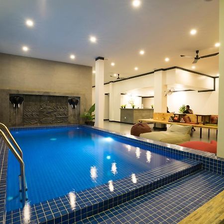 Noni Tree Hostel Siem Reap Dış mekan fotoğraf