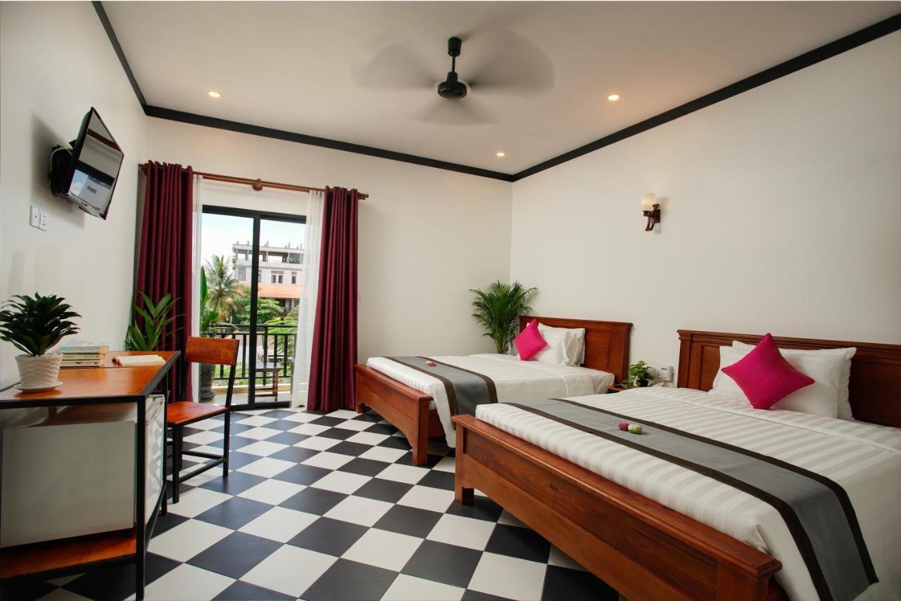 Noni Tree Hostel Siem Reap Dış mekan fotoğraf